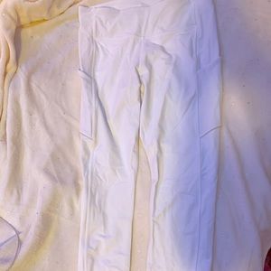 White lululemon leggings size 8